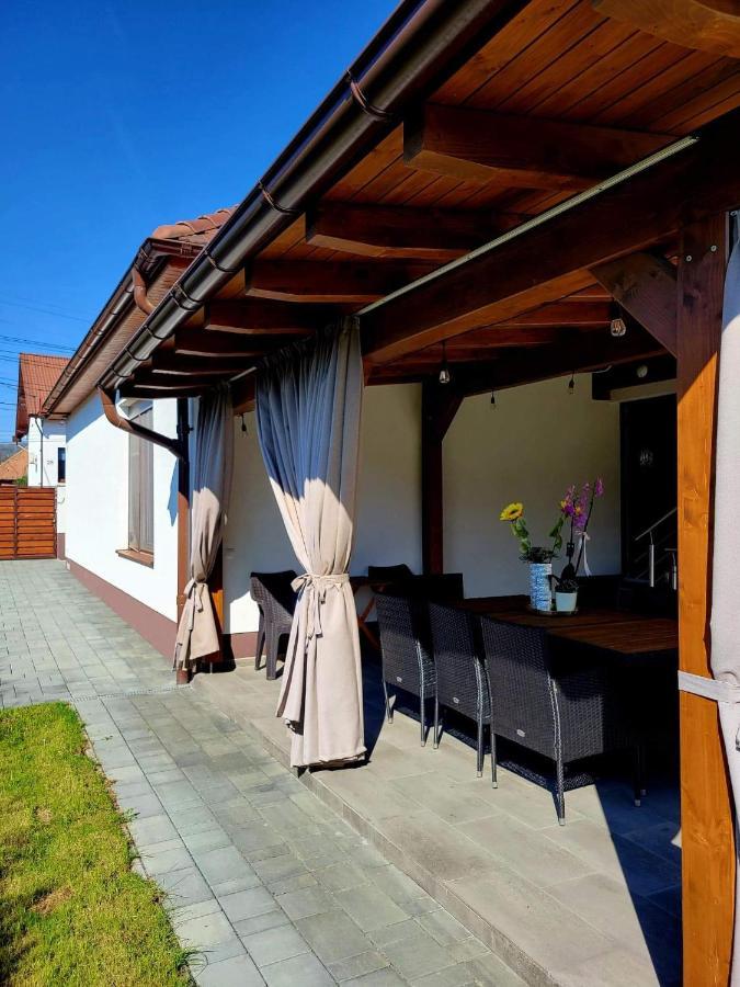 Concept Urban Lägenhet Mediaş Exteriör bild