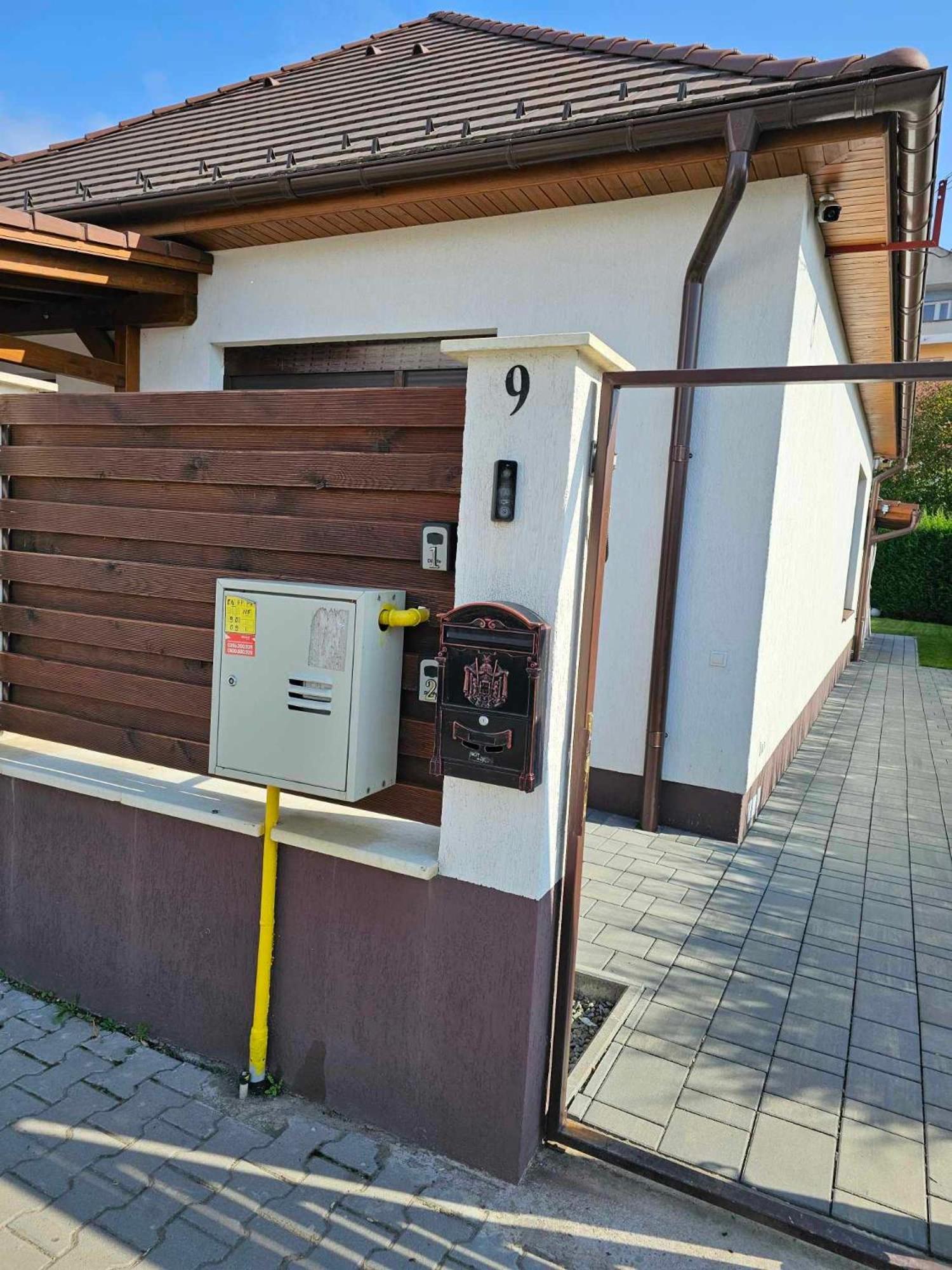 Concept Urban Lägenhet Mediaş Exteriör bild